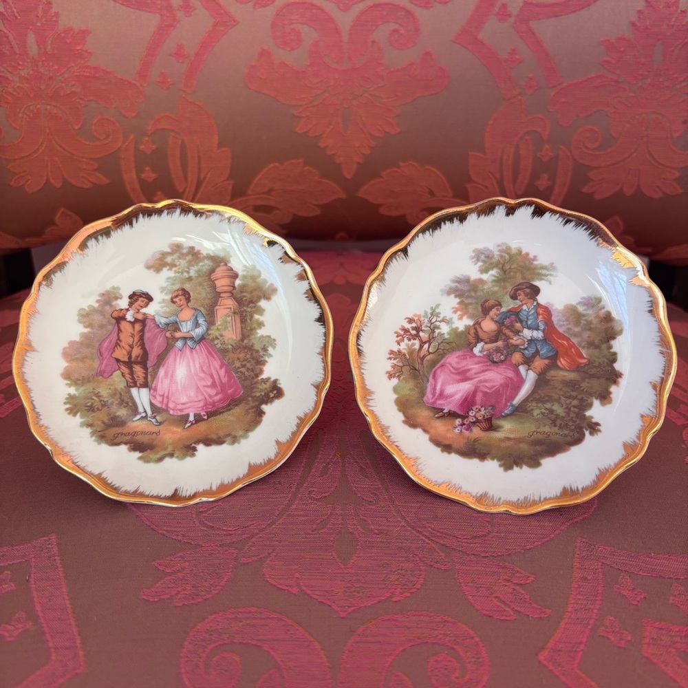 Set of two authentic Limoges porcelainain plates